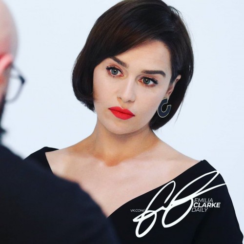 Emilia-Clarke-58970b839d50af140f294.jpg