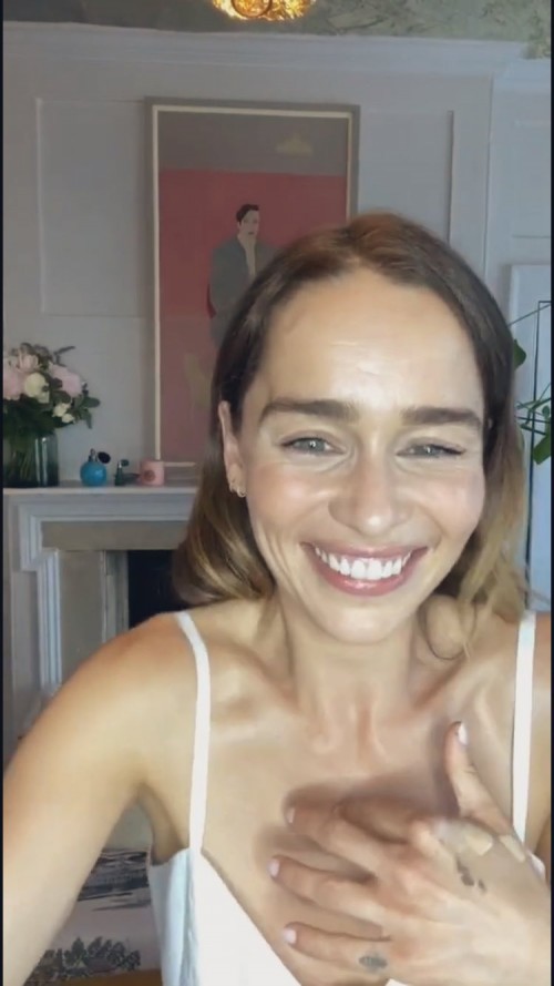 Emilia-Clarke-59011.jpg