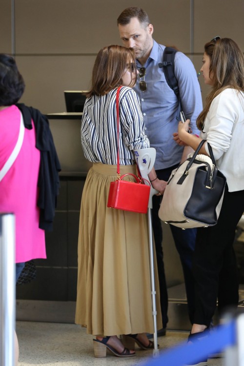 Emilia-Clarke-59015.jpg