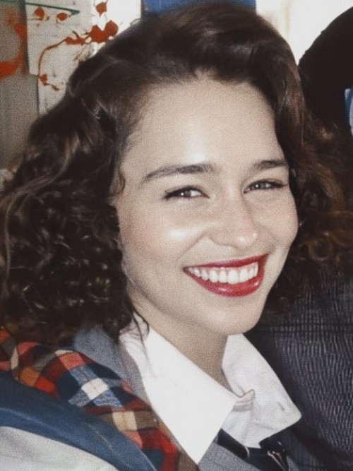 Emilia-Clarke-59062.jpg