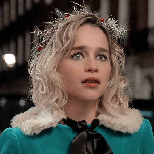 Emilia-Clarke-59116.jpg