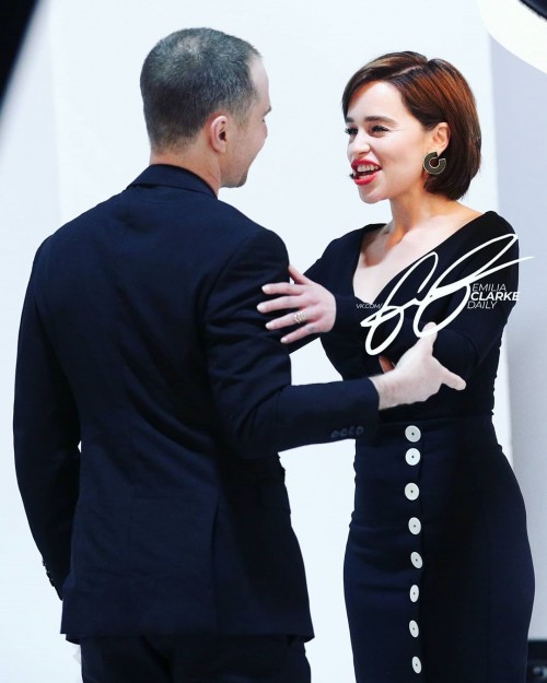 Emilia-Clarke-59152.jpg