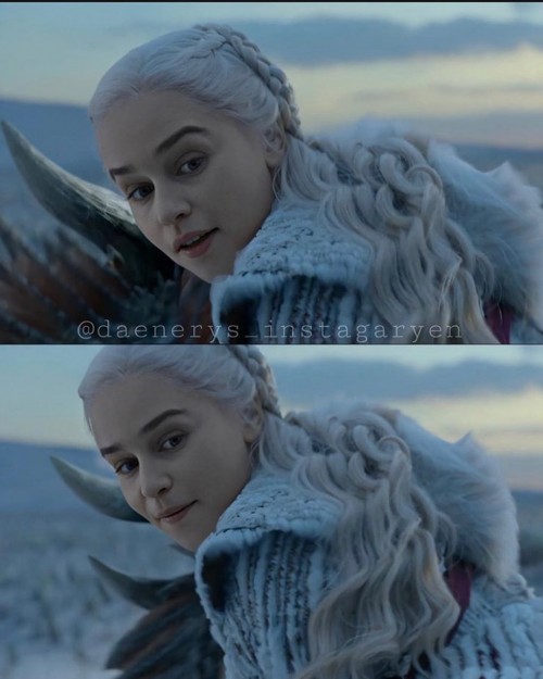 Emilia-Clarke-59192.jpg