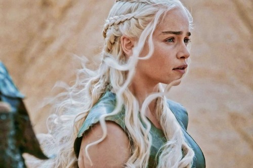 Emilia-Clarke-59199.jpg