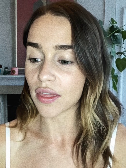 Emilia-Clarke-59250.jpg