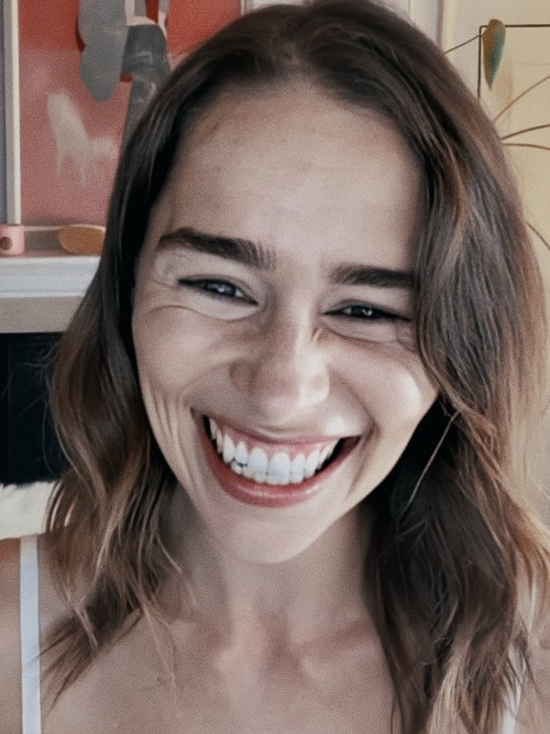 Emilia-Clarke-59259.jpg