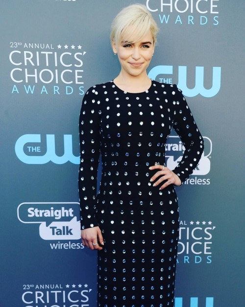 Emilia-Clarke-59984c4abd013a7922eb8.jpg