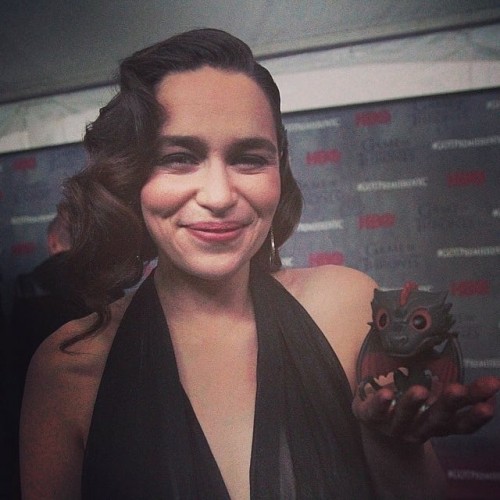 Emilia-Clarke-60505.jpg