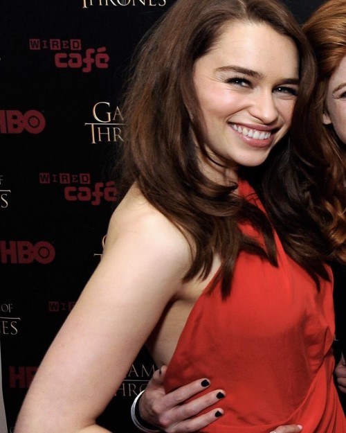 Emilia-Clarke-60556.jpg