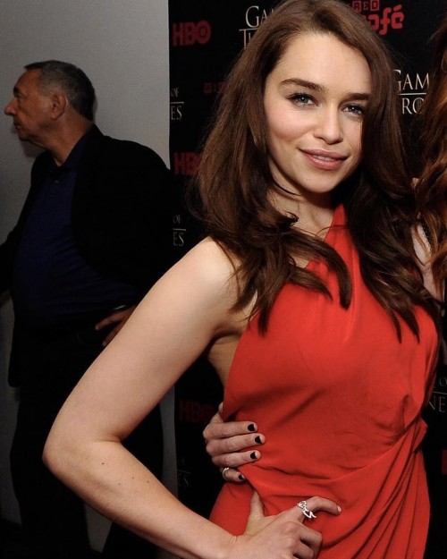 Emilia-Clarke-60560.jpg