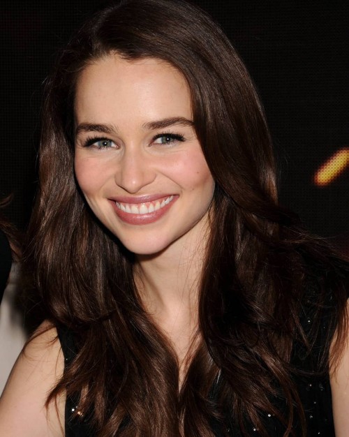 Emilia-Clarke-60582.jpg