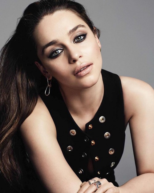 Emilia-Clarke-60692.jpg