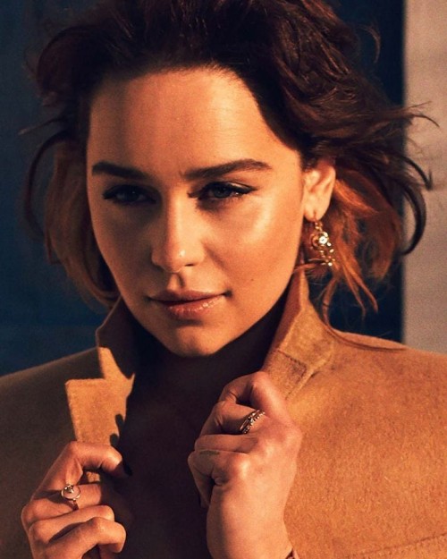 Emilia-Clarke-60739.jpg