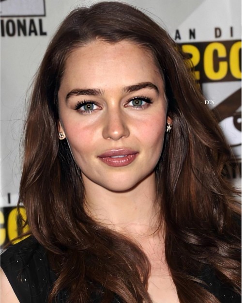 Emilia-Clarke-60763.jpg