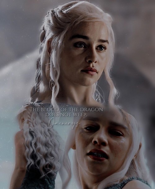 Emilia-Clarke-61002.jpg