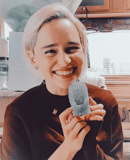 Emilia-Clarke-61004.jpg