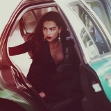 Emilia-Clarke-6101704564b01fef35b8c