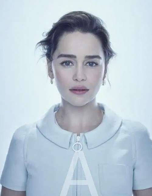 Emilia-Clarke-610382a31733918f7606c.jpg