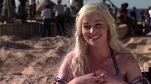 Emilia-Clarke-61058.jpg