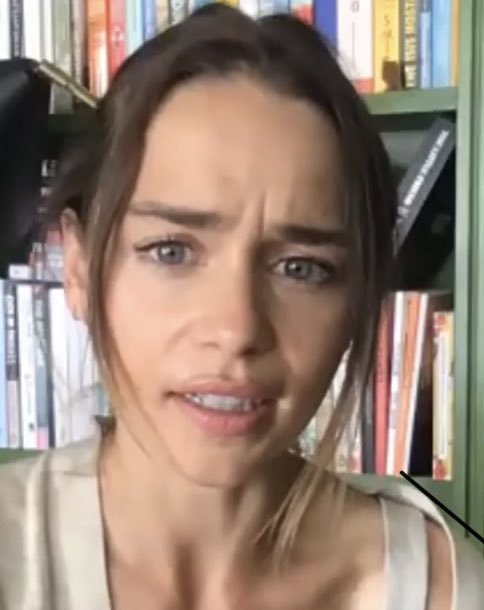 Emilia-Clarke-61064.jpg
