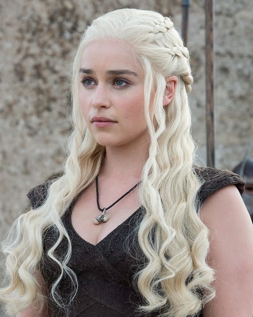 Emilia-Clarke-61081.jpg