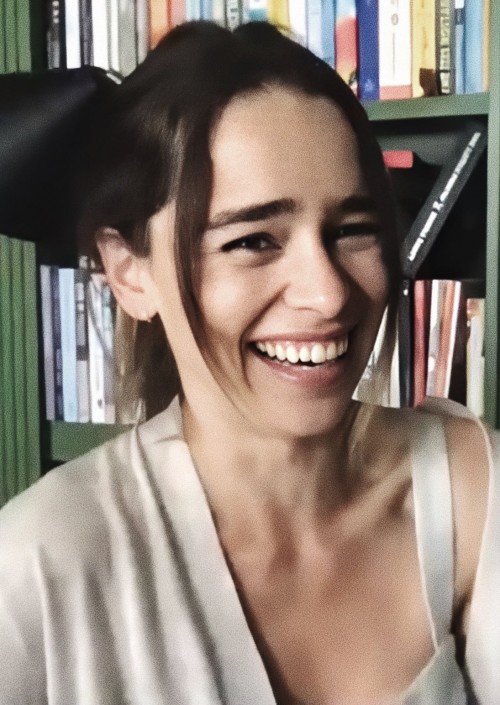 Emilia-Clarke-610894df732469d20697d.jpg