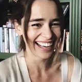 Emilia-Clarke-610907ac12d63bf52b573