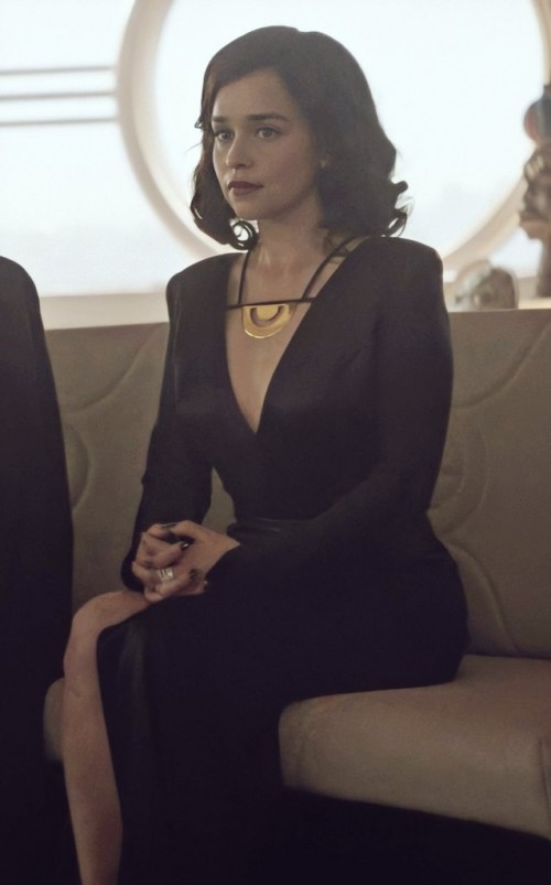Emilia-Clarke-61102e9927c2090ad7966.jpg