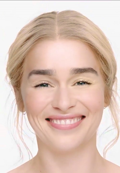 Emilia-Clarke-61110.jpg