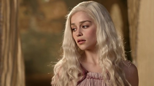 Emilia-Clarke-61114.jpg
