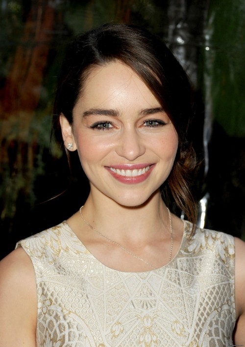 Emilia-Clarke-61150.jpg