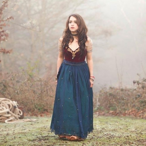 Emilia-Clarke-61225.jpg