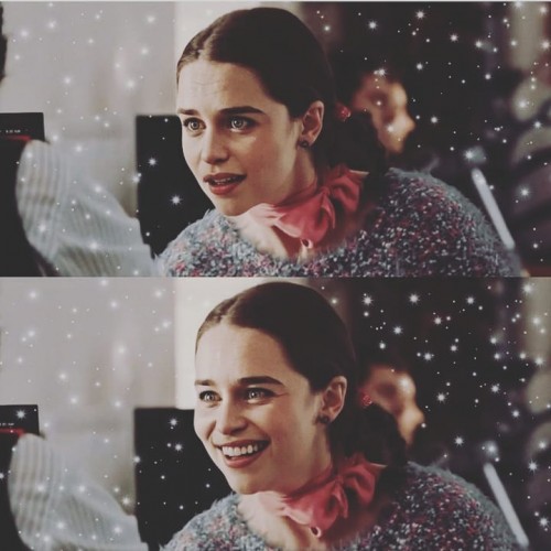 Emilia-Clarke-61239.jpg