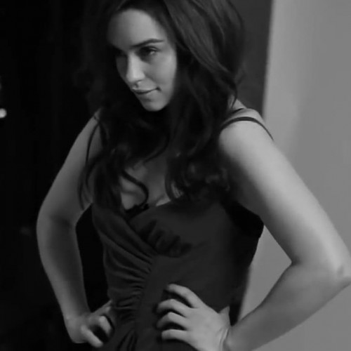 Emilia-Clarke-61269.jpg