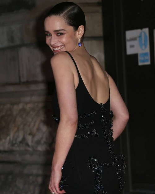 Emilia-Clarke-61383.jpg