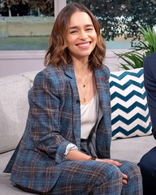 Emilia-Clarke-61440.jpg