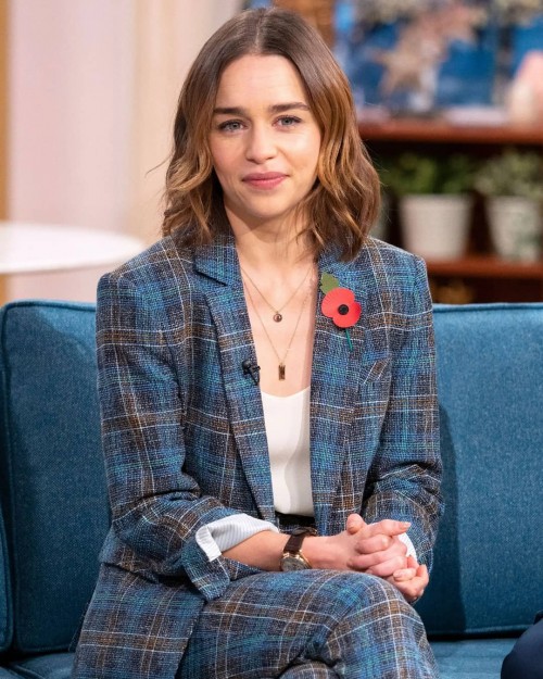 Emilia-Clarke-61446.jpg
