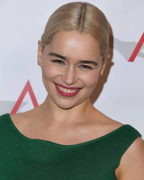 Emilia-Clarke-61451.jpg