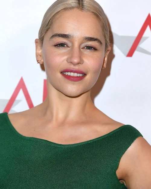 Emilia-Clarke-61455.jpg