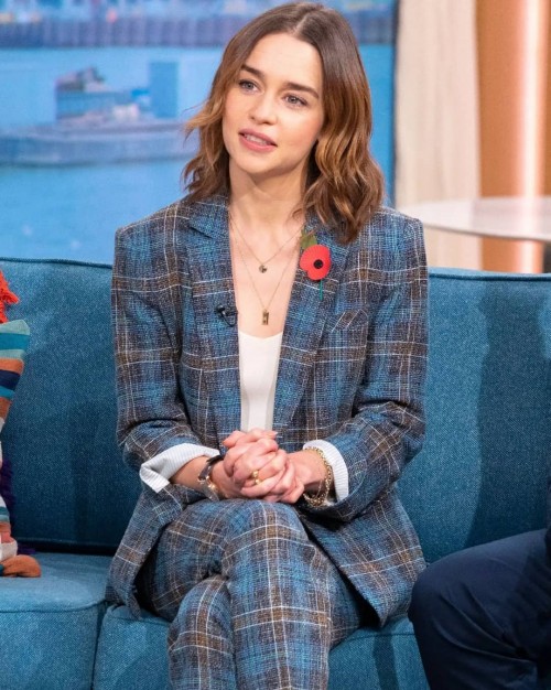 Emilia-Clarke-61512.jpg
