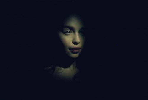 Emilia-Clarke-61552.jpg