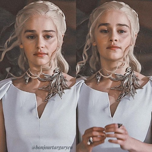 Emilia-Clarke-61820e211f858d218ff06.jpg