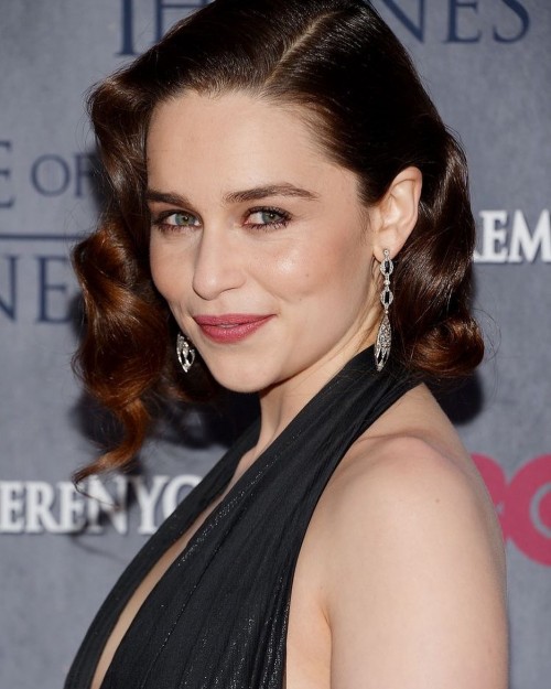 Emilia-Clarke-61843.jpg