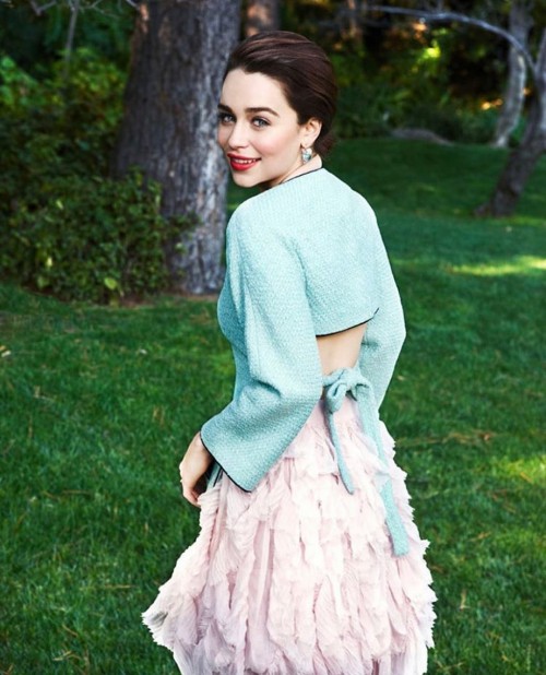 Emilia-Clarke-61917.jpg