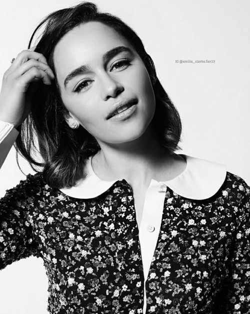 Emilia-Clarke-62891.jpg