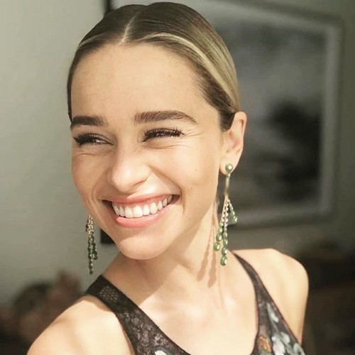 Emilia-Clarke-62898.jpg