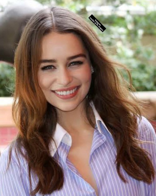 Emilia-Clarke-63391.jpg