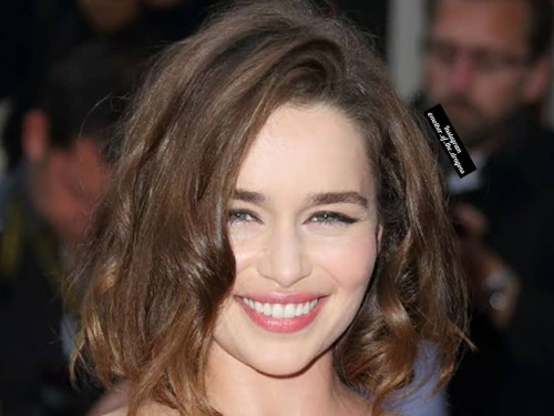 Emilia-Clarke-64154.jpg