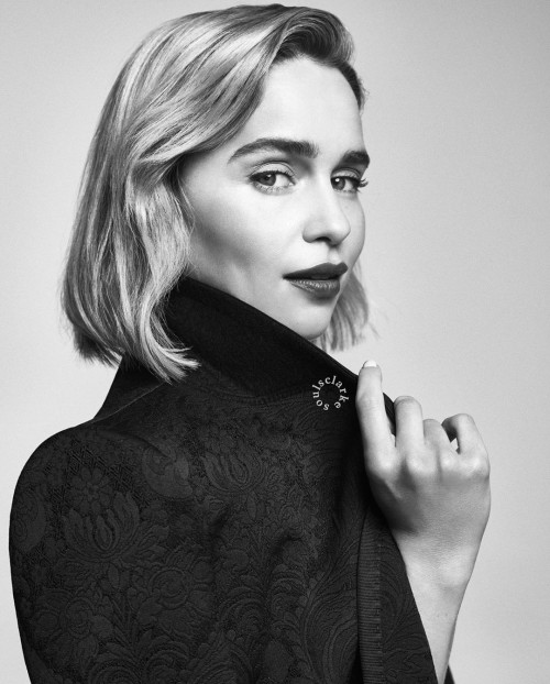 Emilia-Clarke-64185.jpg