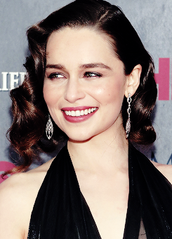 Emilia-Clarke-64229.png